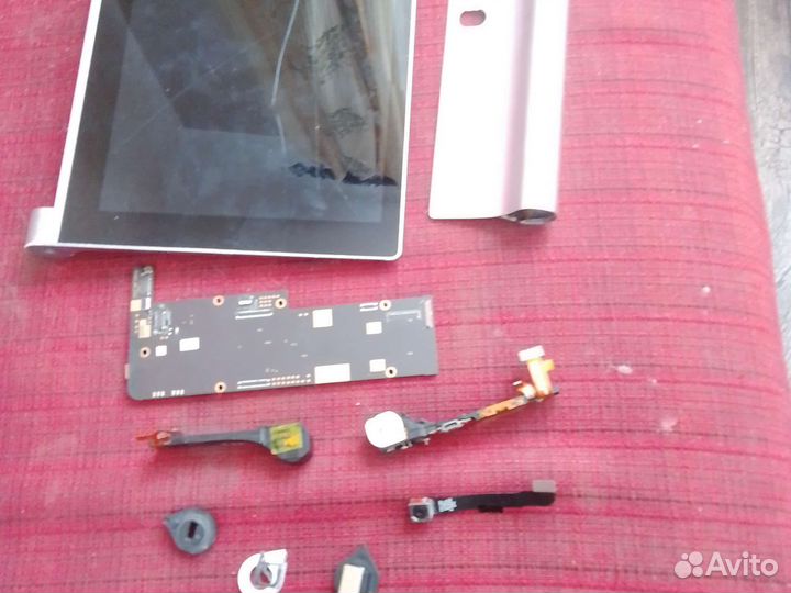 Планшет Lenova Yoga Tablet 21050L на запчасти