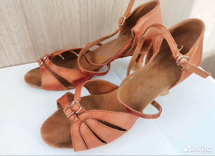 Туфли для танцев