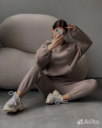 Тёплый мягкий спортивный костюм