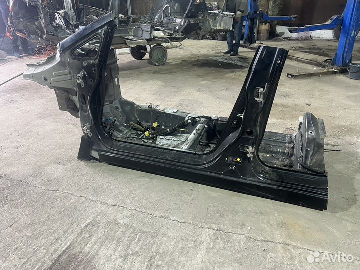 Порог левый Honda Civic 4D