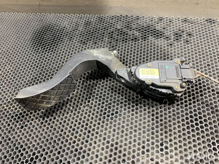 Педаль газа Ауди A6 C5 Audi А6 Volkswagen