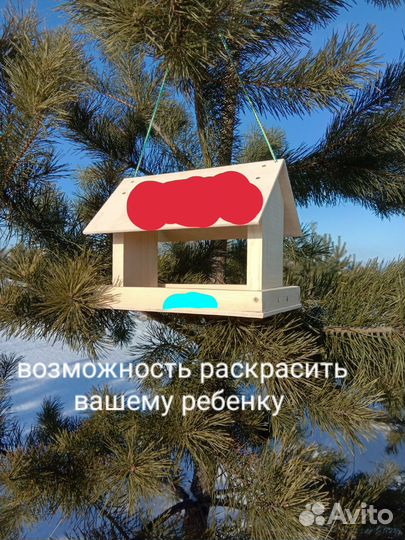 Кормушка для птиц и белок