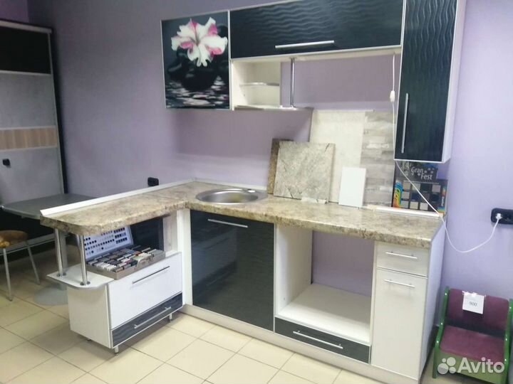 Кухня новая