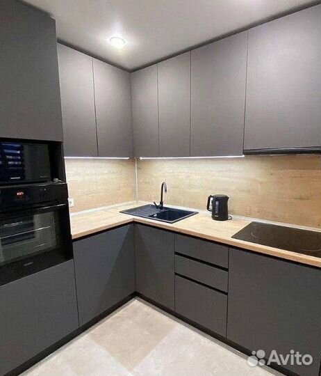 Кухня на заказ. кухонные гарнитуры