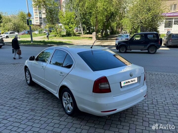 Skoda Octavia 1.6 МТ, 2012, 221 000 км