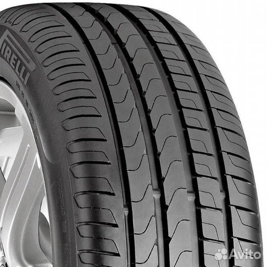 Pirelli Cinturato P7 235/45 R18