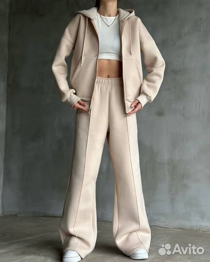 Костюм брючный