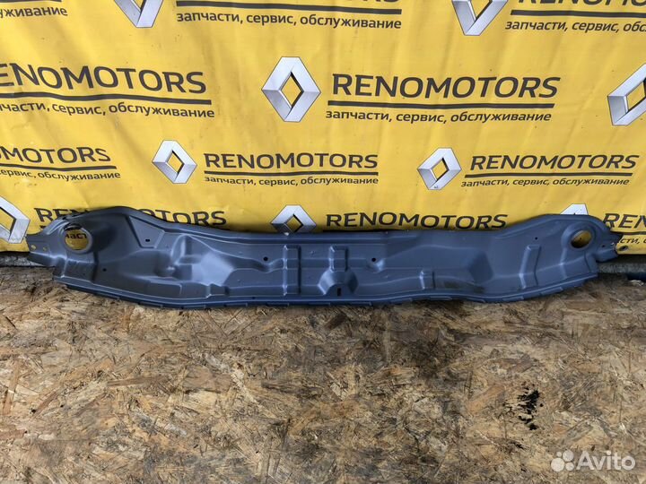 Планка под жабо Рено Каптюр / Renault Kaptur