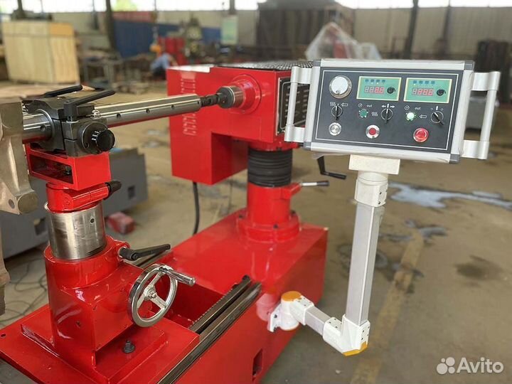 Горизонтально-расточной станок для гбц с монтажом