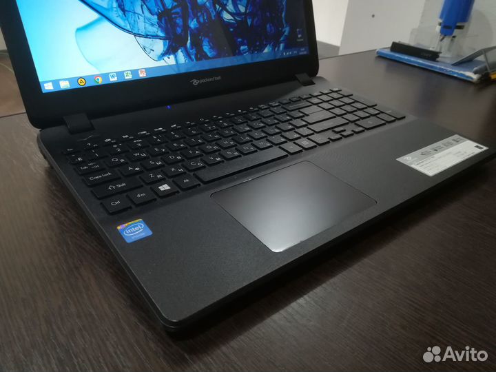 Ноутбук Packar bell для интернета,учебы,работы