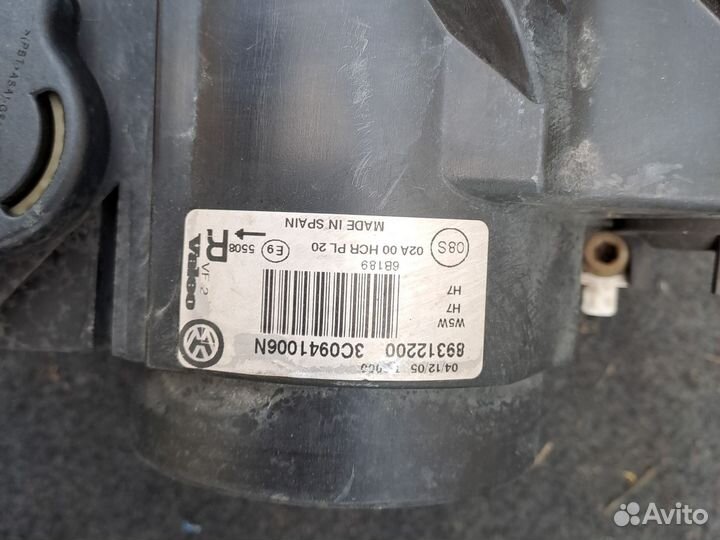 Фара передняя правая Volkswagen Passat B6 оригинал