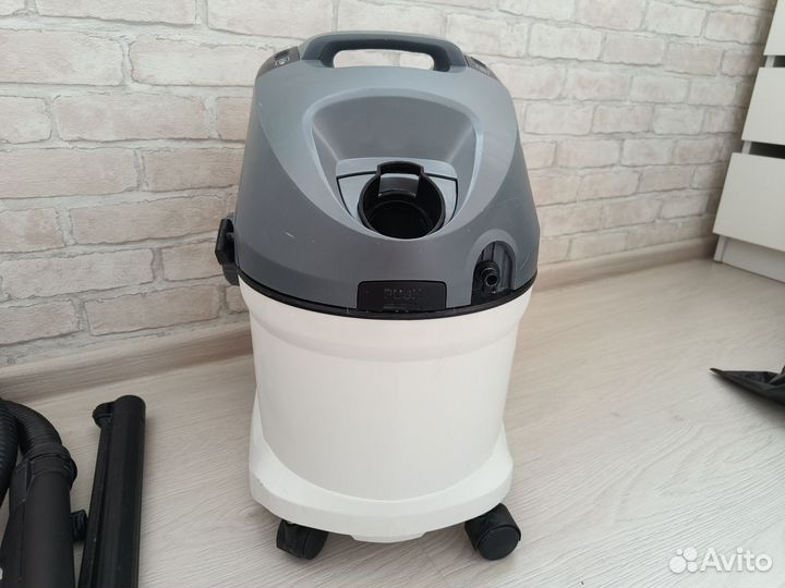 Моющий пылесос Karcher se 6.100