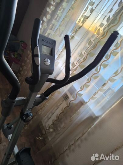 Эллиптический тренажер