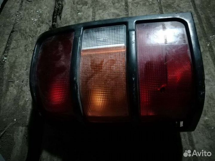 Задний левый стоп