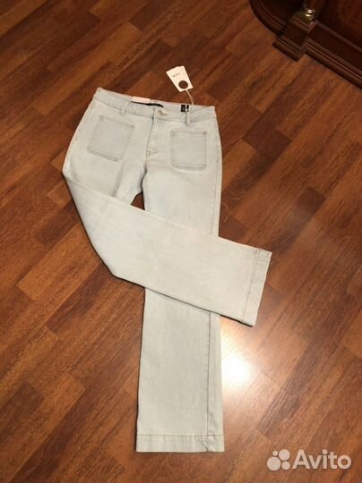 Джинсы женские