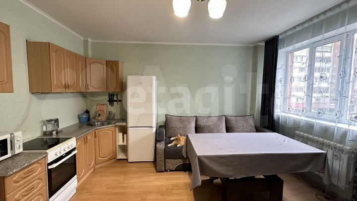 Квартира-студия, 32 м², 2/15 эт.