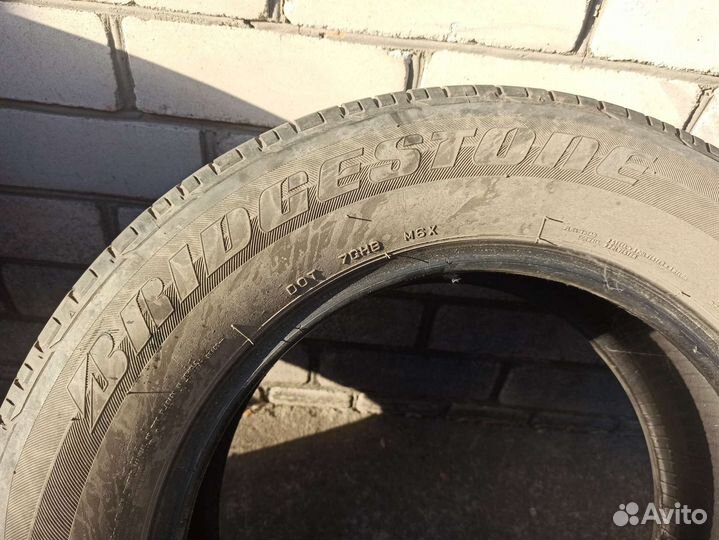 Bridgestone Dueler H/P Sport 215/65 R16 98H