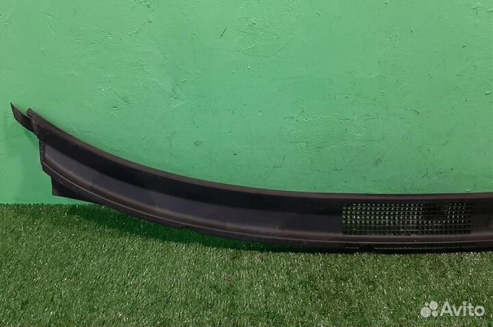 Решетка стеклоочистителей Mitsubishi Space Star 2