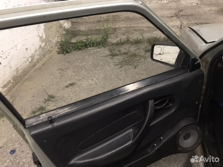 ВАЗ 2114 Samara 1.6 МТ, 2006, битый, 200 000 км