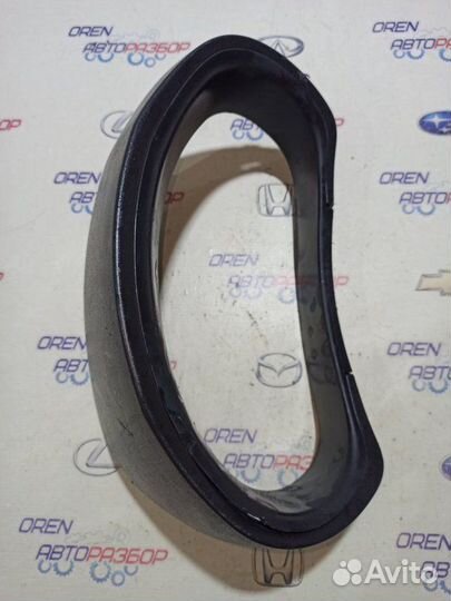 Накладка панели приборов Subaru Impreza седан 2008