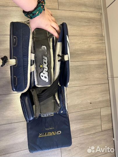 Щитки вратарские ловушка блин