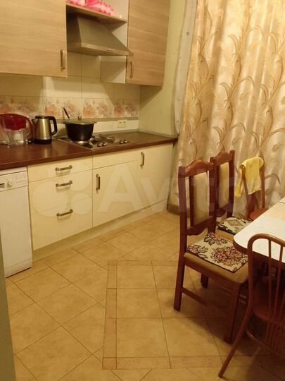 Комната 50,5 м² в 2-к., 2/17 эт.