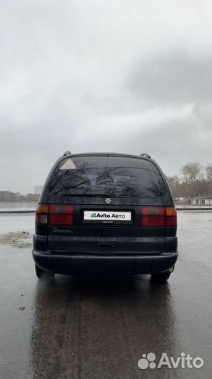 Volkswagen Sharan 2.0 AT, 1996, 258 500 км