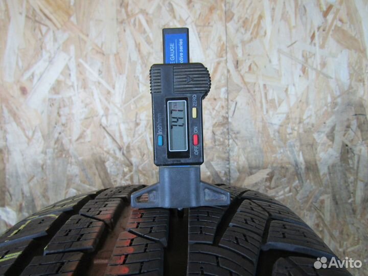 Pirelli Winter Sottozero 210 Serie II 225/55 R17