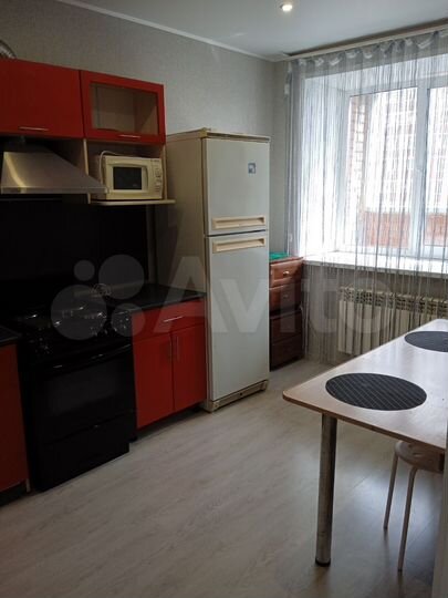 1-к. квартира, 40 м², 10/18 эт.