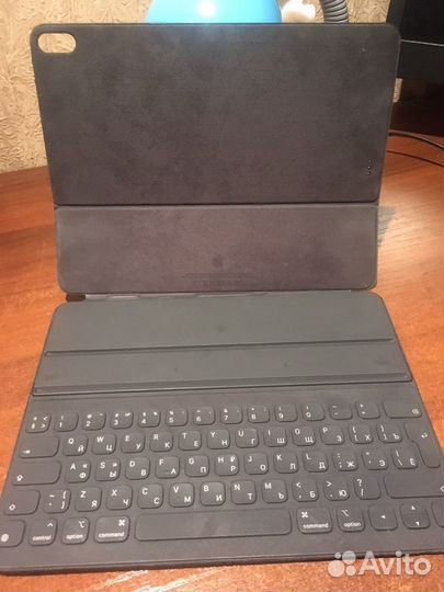 Клавиатура Apple Smart Keyboard Folio для iPad Pro