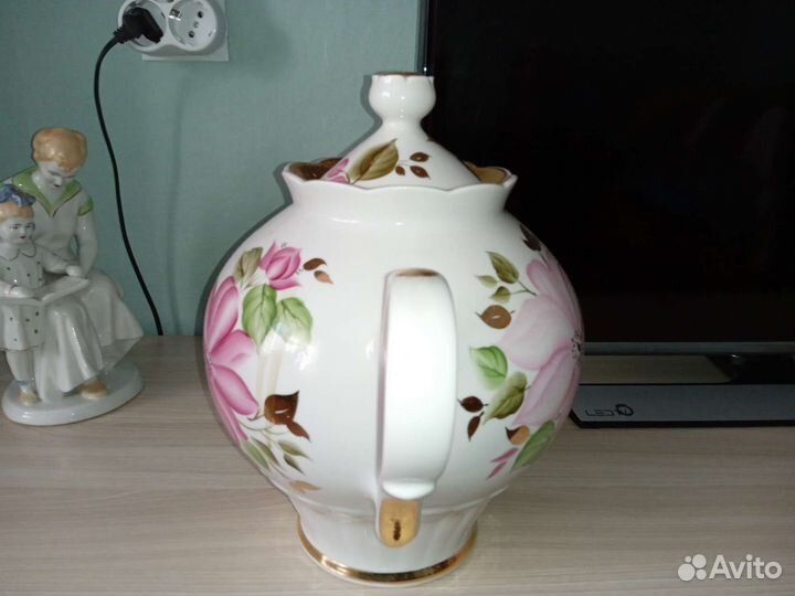 Заварочный (доливной) чайник большой