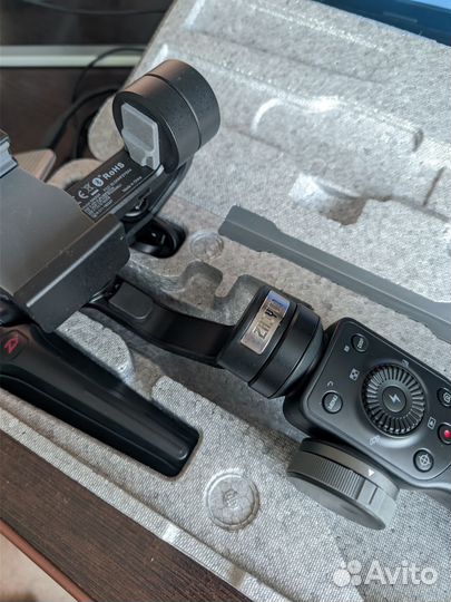 Zhiyun smooth 4 электронный стабилизатор смартфона