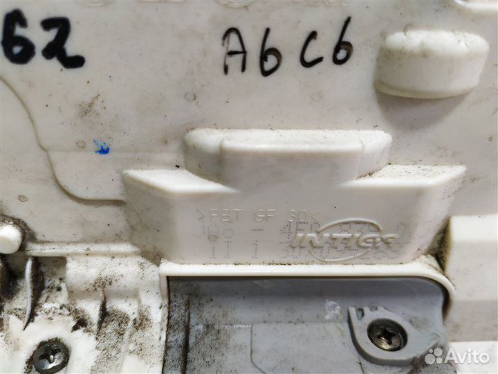 Звуковой сигнал Audi A6 C6 2.8 CCE 2010