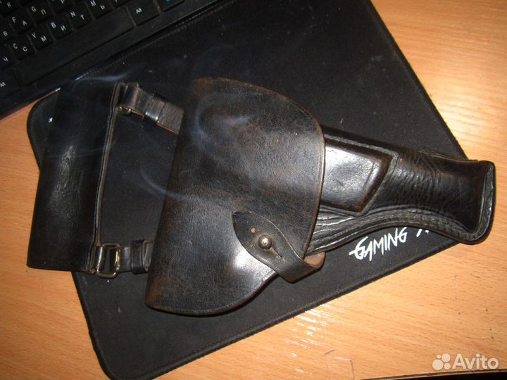 Кобура для пистолета кожаная