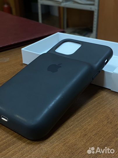 iPhone 11 Pro Smart Battery Case
