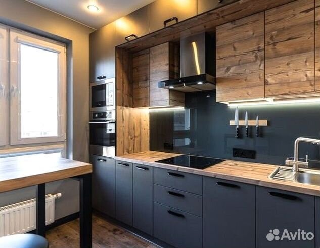 Кухня под потолок на заказ