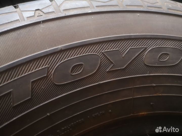 Toyo Tranpath MPZ 215/70 R15 98H