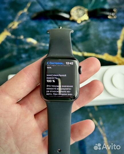 Apple Watch SE 2022 40mm (100% акб)