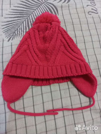 Шапка и манишка gusti