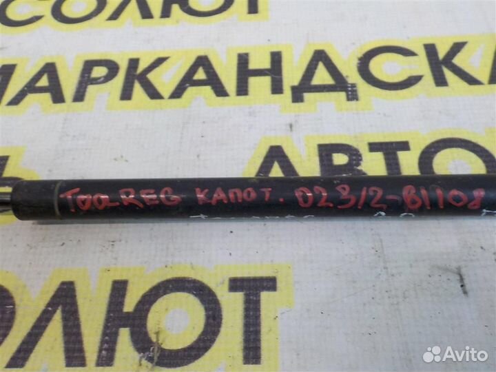 Амортизатор капота Volkswagen Touareg I (7L) 2002