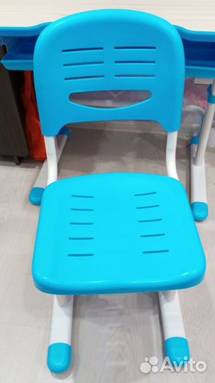 Растущая парта и стул FunDesk