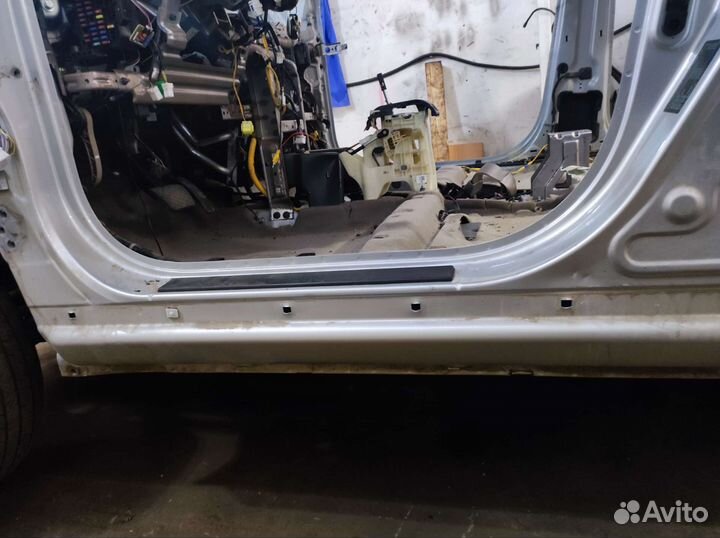 Порог в сборе Ssang Yong Actyon New