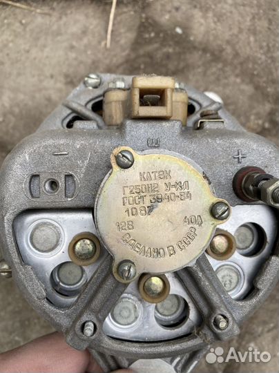 Генератор автомобильный