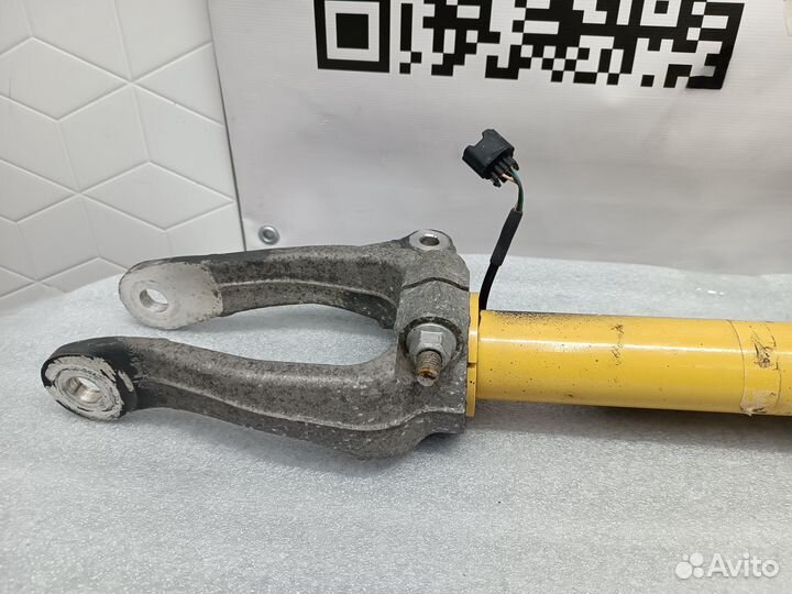 Амортизатор передний Jeep Cherokee WK2 2018+