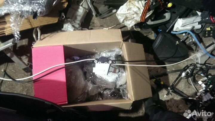 Мотор люка крыши cruiser 200 lexus LX460 570