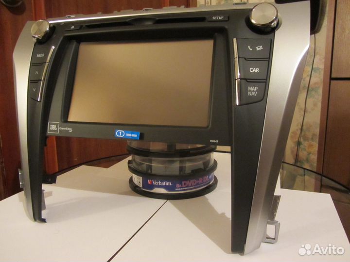 Штатная магнитола JBL Toyota Camry v55