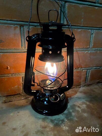 Керосиновая лампа