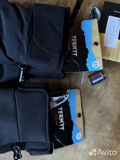 Горнолыжные перчатки новые