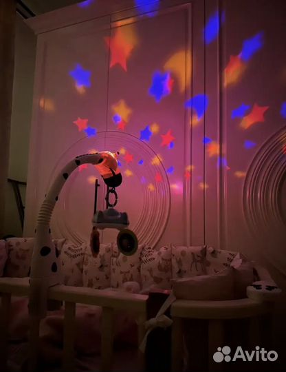 Мобиль в кроватку с проектором