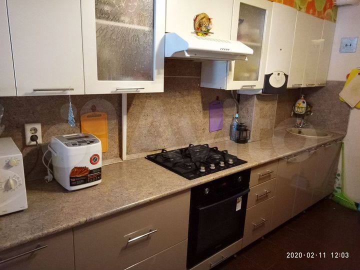 2-к. квартира, 75 м², 1/4 эт.
